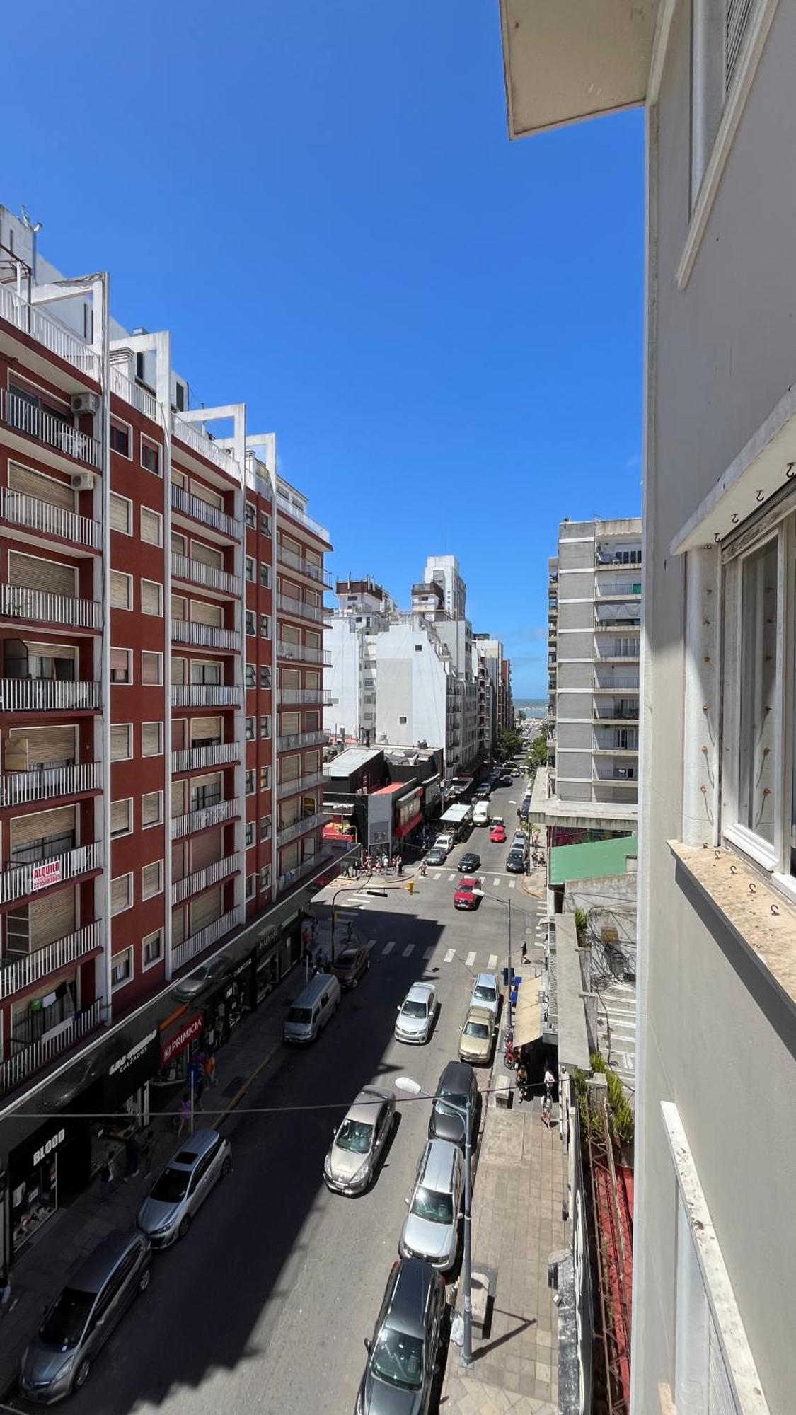 3 Amb Zona Rivadavia Y Santa Fe Apartment